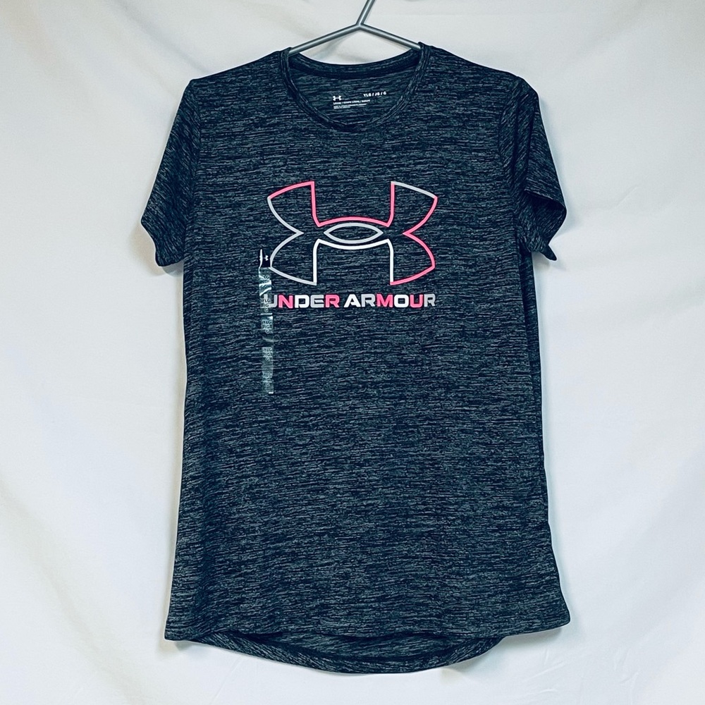 Under Armour Girls Youth Large Black and White Tee New with Tags